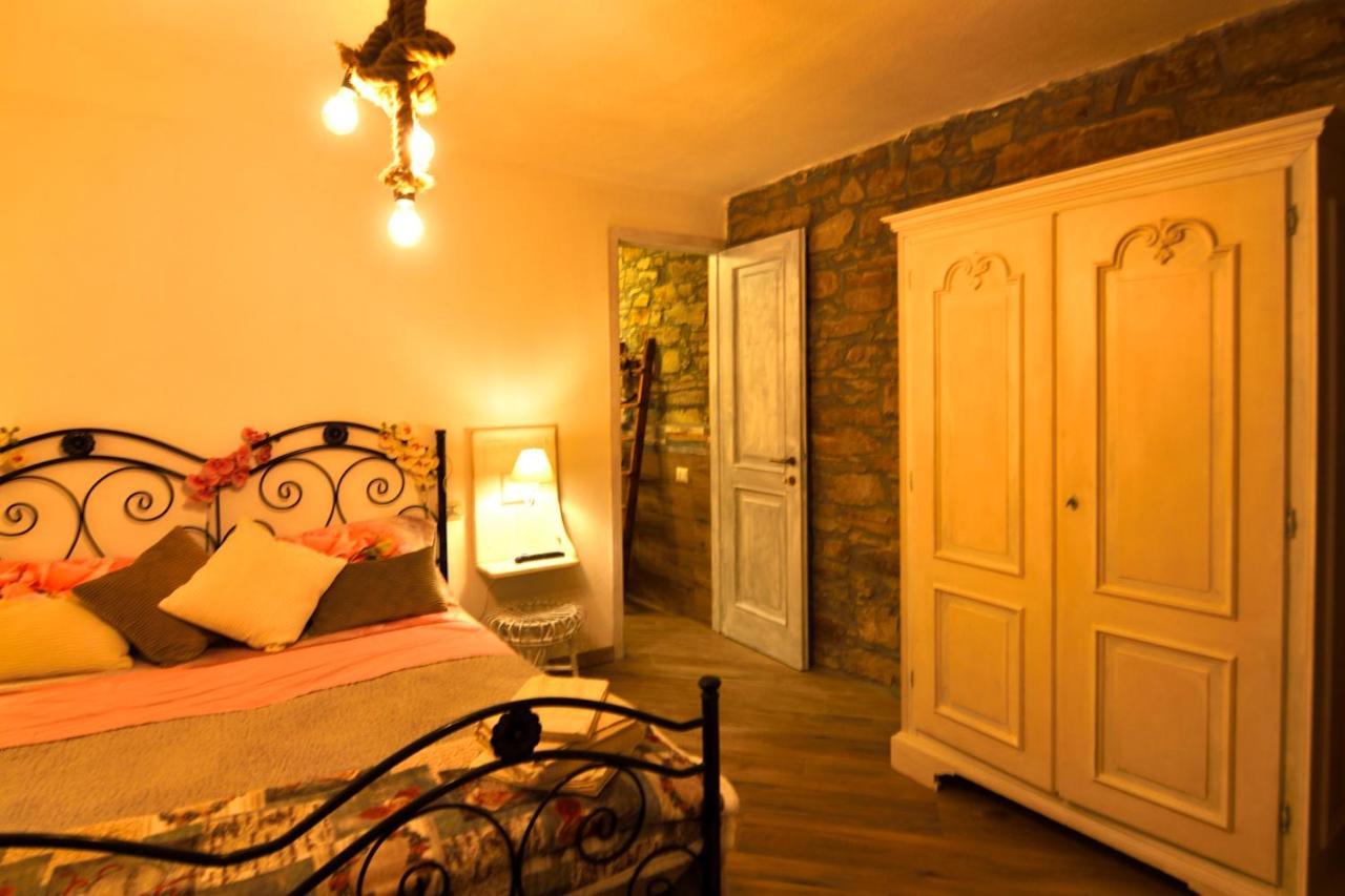 Il Borgo Del Castello Pensión *